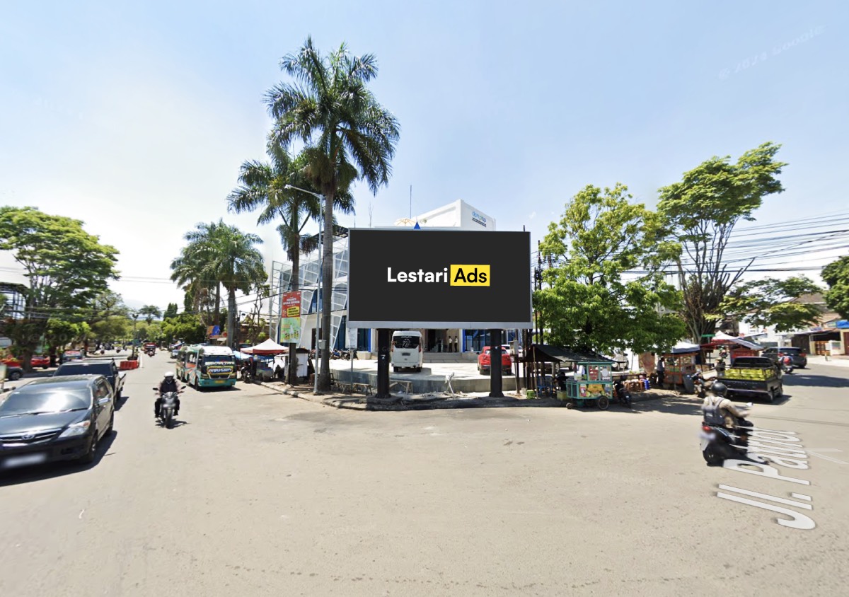 Digital Billboard Advertising on Patriot Street, Garut