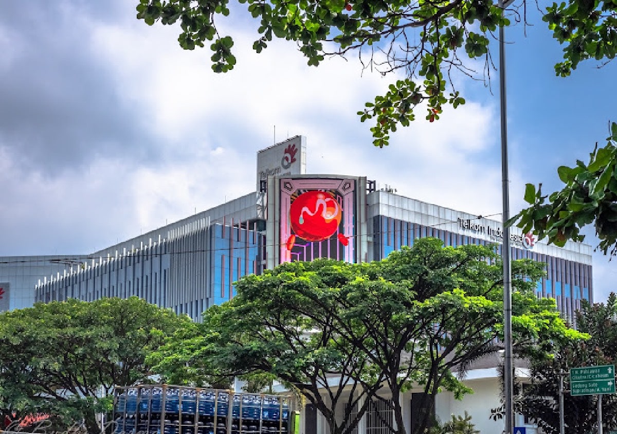 Digital Billboard Ad Space at Graha Merah Putih Telkom Building, Bandung, West Java