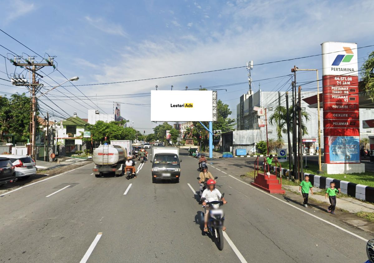 Billboard Ad Space Veteran Street, Pasar Kliwon, Surakarta (Solo), Central Java