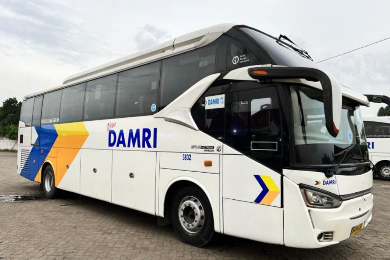 Sewa Iklan Bus Damri Angkutan Kota, Antar Kota dan Bandara